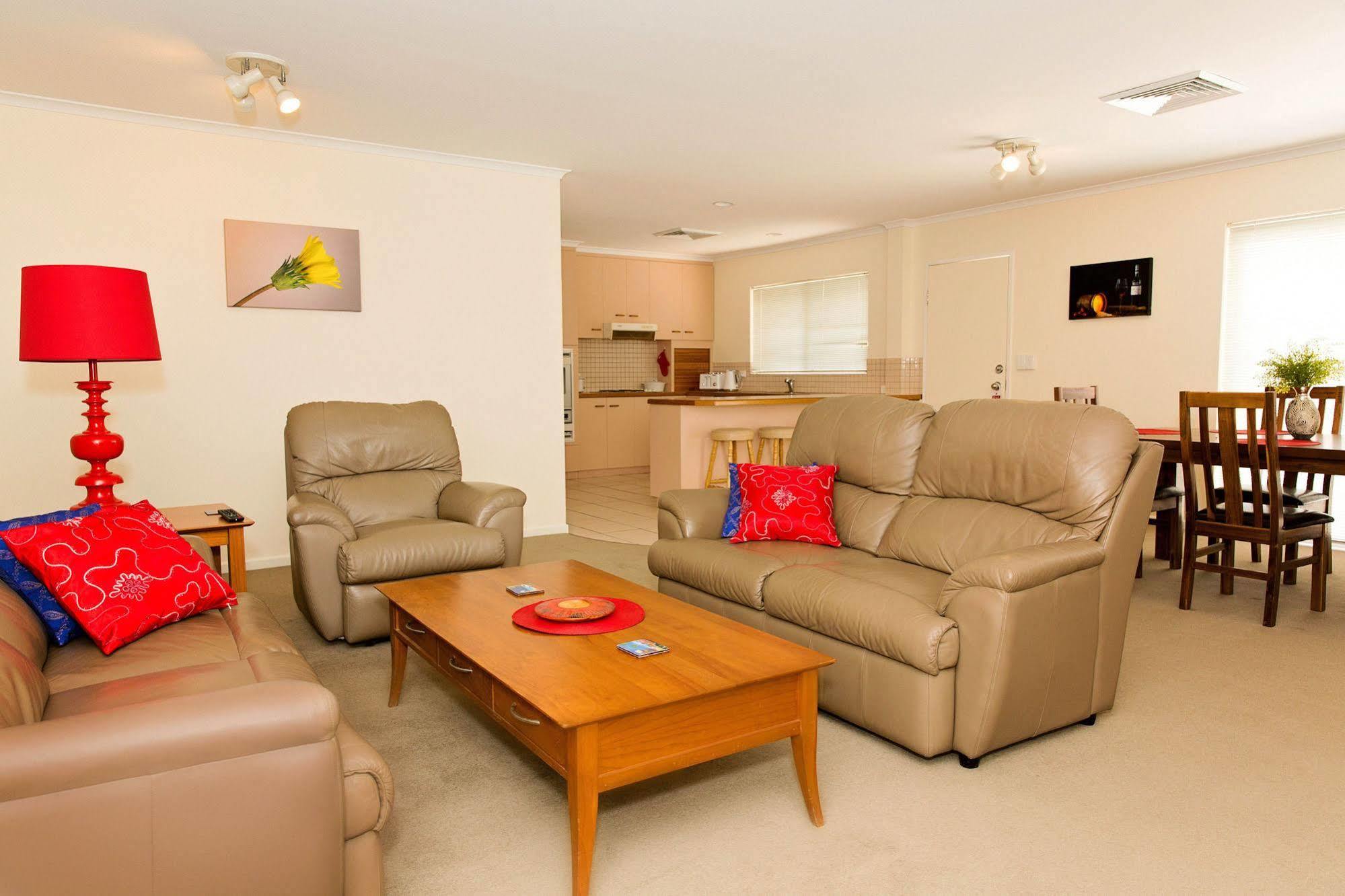 White Lace Motor Inn Mackay Dış mekan fotoğraf