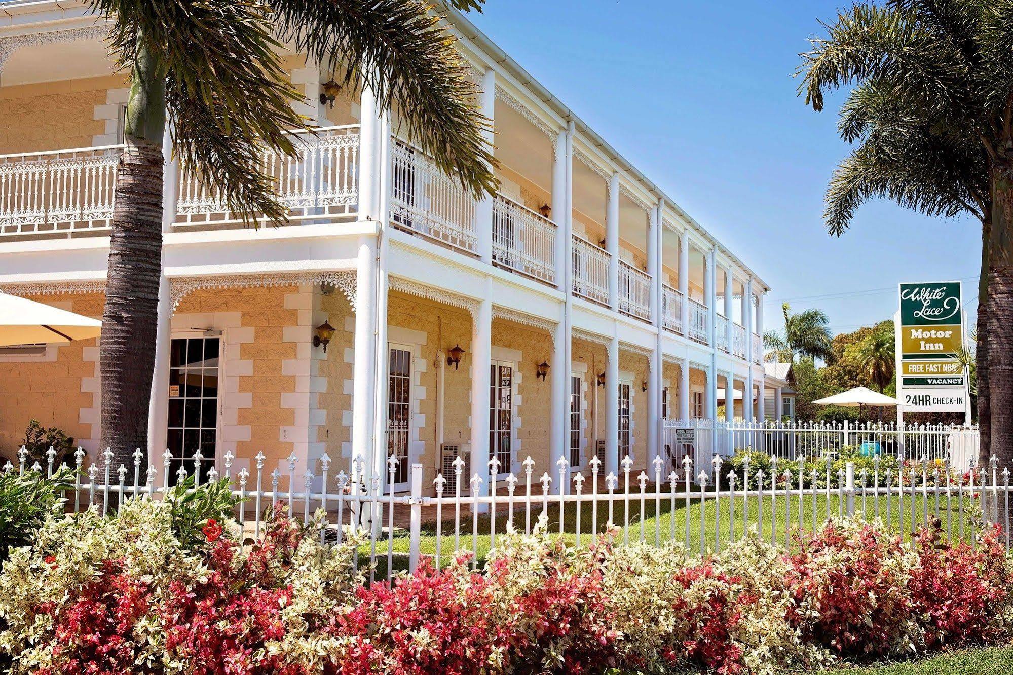 White Lace Motor Inn Mackay Dış mekan fotoğraf